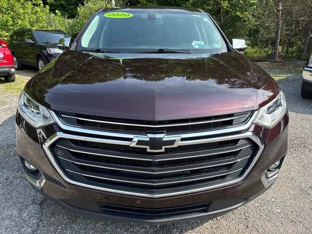 Used 2020 Chevrolet Traverse LT SUV