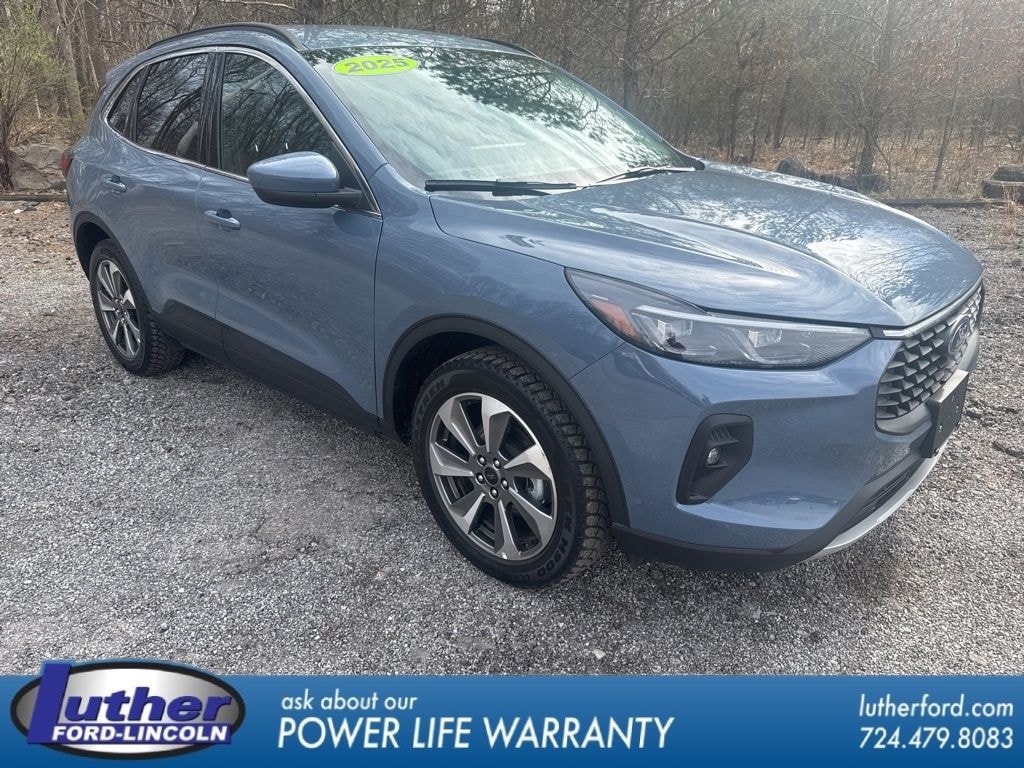 Used 2025 Ford Escape Platinum SUV