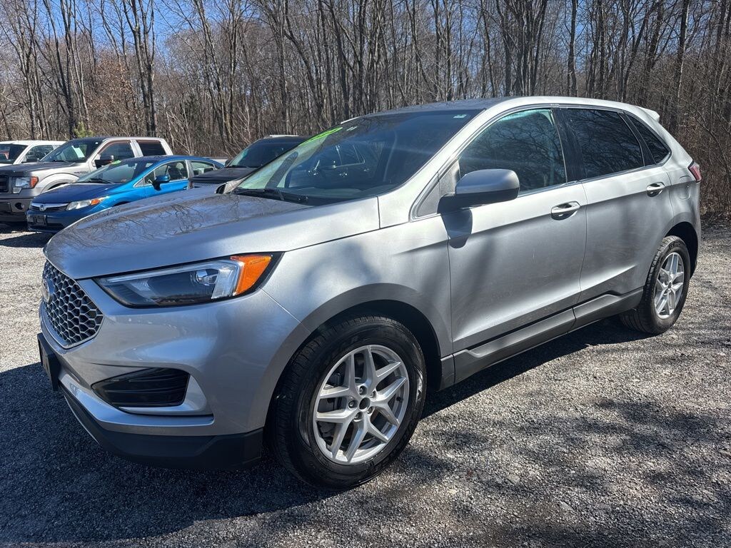 Used 2024 Ford Edge SEL SUV