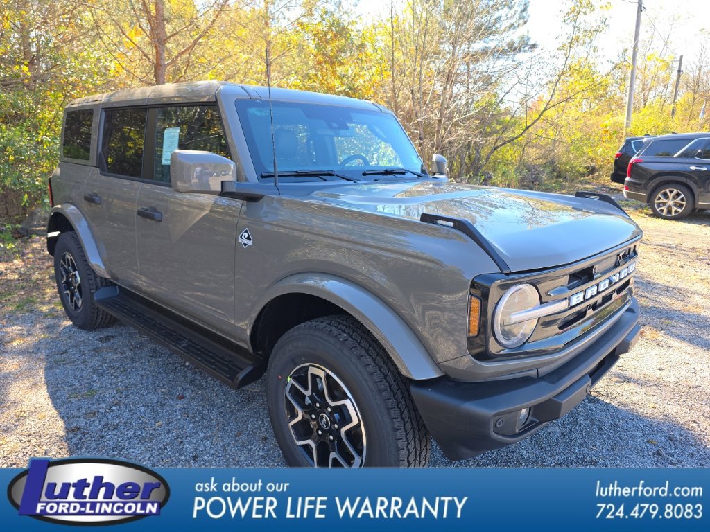 2026 Ford Bronco Outer Banks SUV