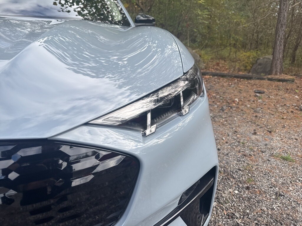 2025 Ford Mustang Mach-E Premium photo 3