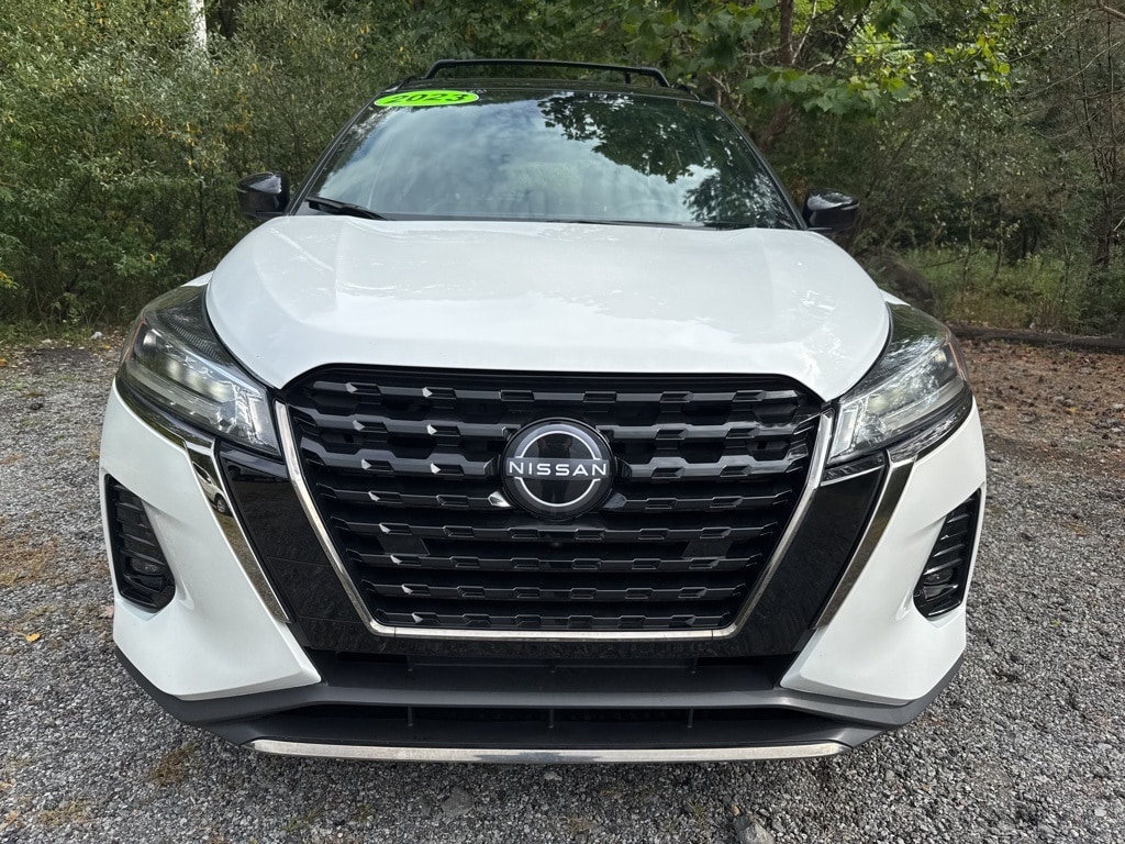 Used 2023 Nissan Kicks SR with VIN 3N1CP5DV2PL568603 for sale in Homer City, PA