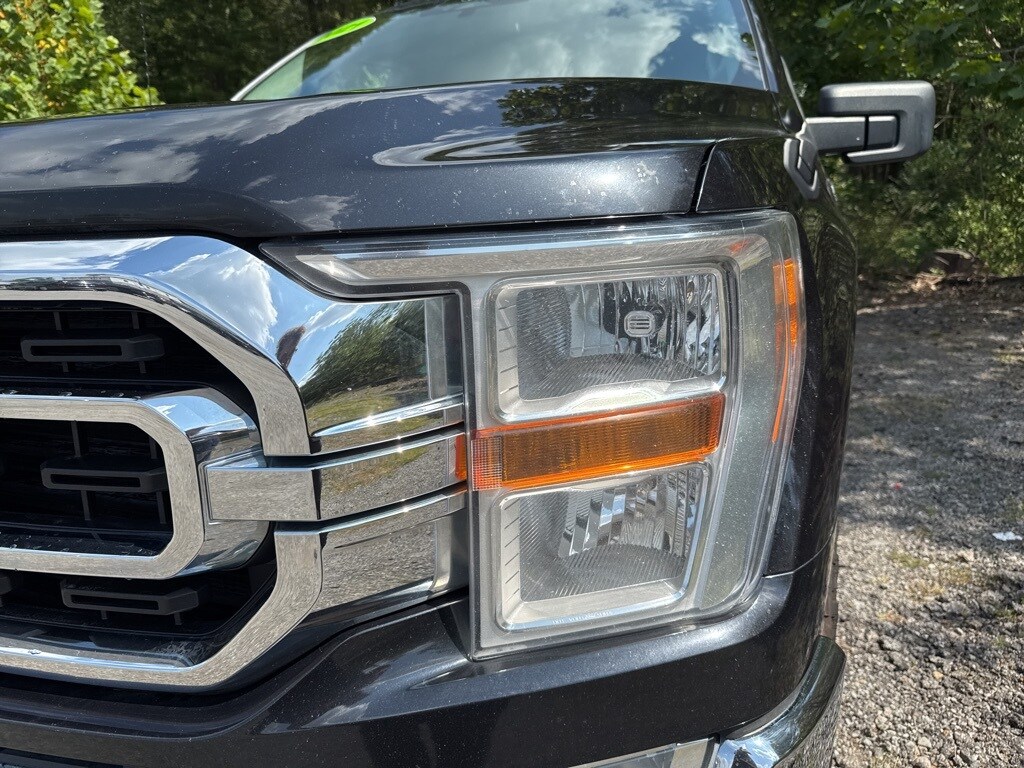 2021 Ford F-150 XLT photo 3
