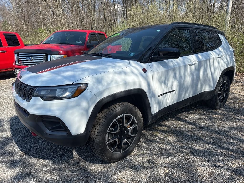 Used 2024 Jeep Compass Trailhawk SUV