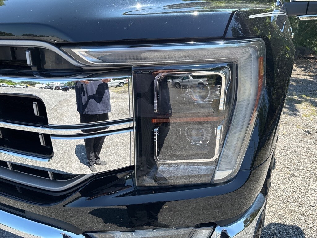 2022 Ford F-150 Lariat photo 3