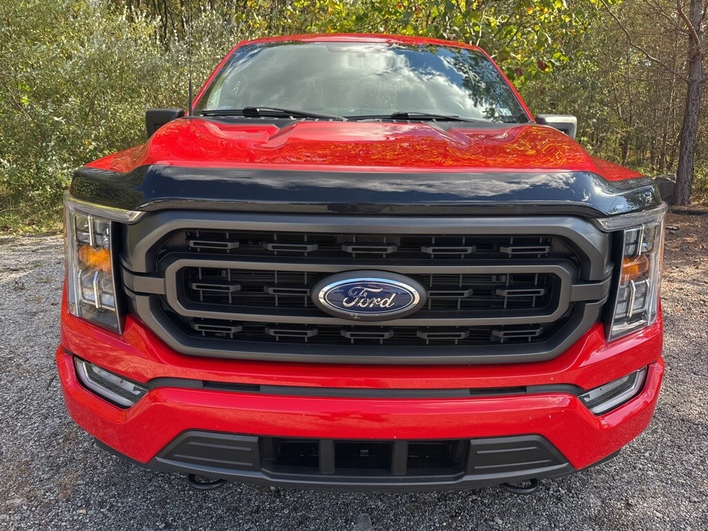 2022 Ford F-150 XLT photo 2