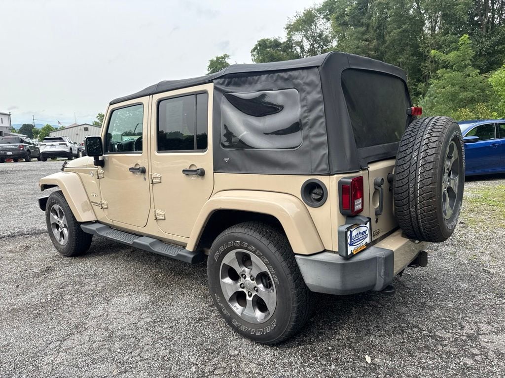 Used 2016 Jeep Wrangler Unlimited Sahara SUV