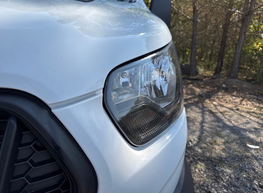 2023 Ford Transit photo 3