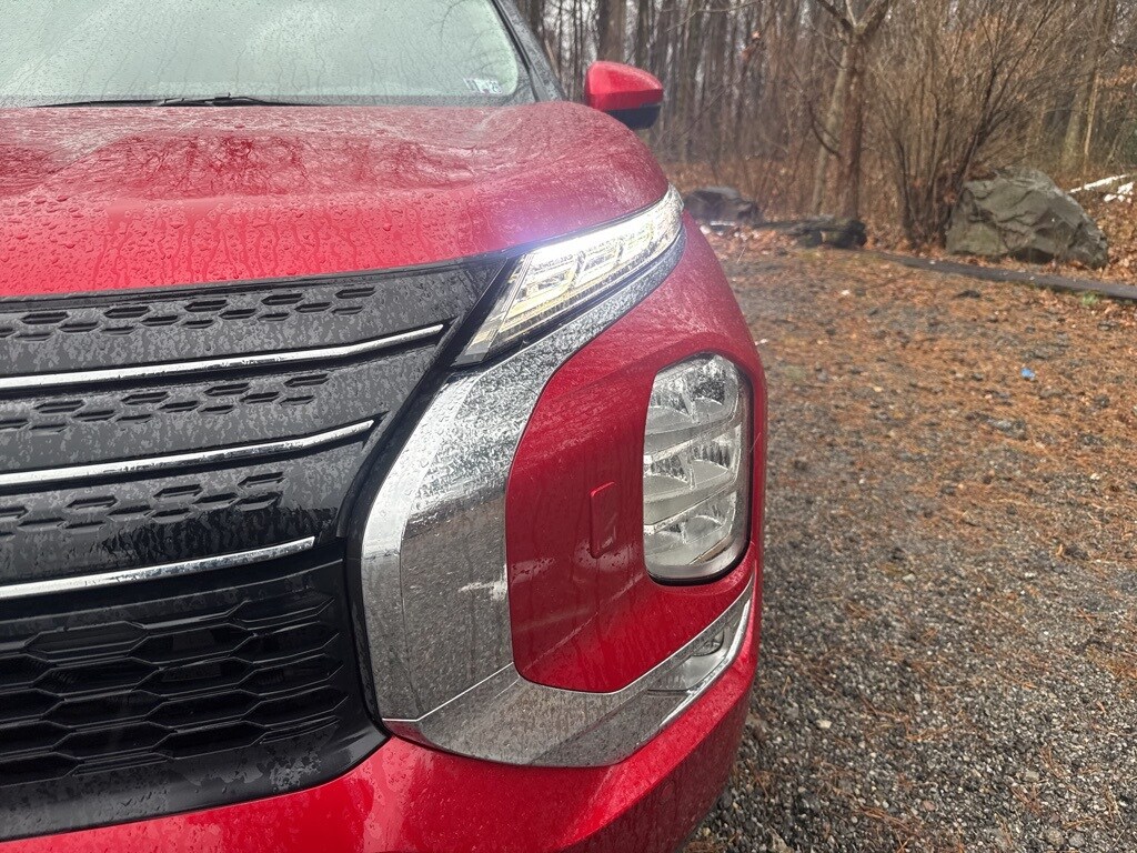 Used 2022 Mitsubishi Outlander SE SUV