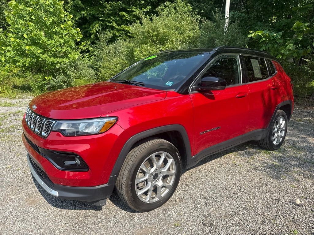 Used 2025 Jeep Compass Limited SUV