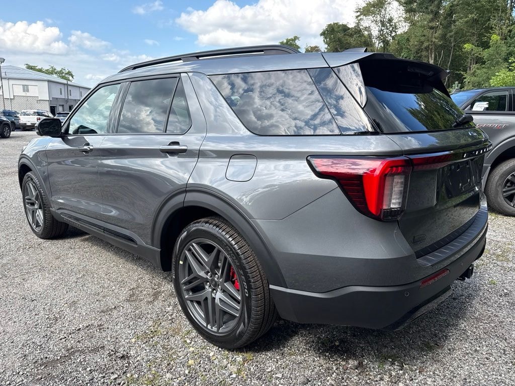 New 2026 Ford Explorer ST-Line SUV
