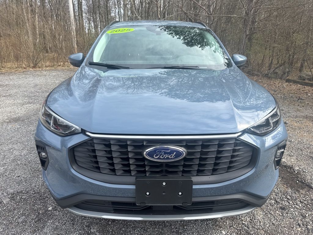 Used 2025 Ford Escape Platinum SUV