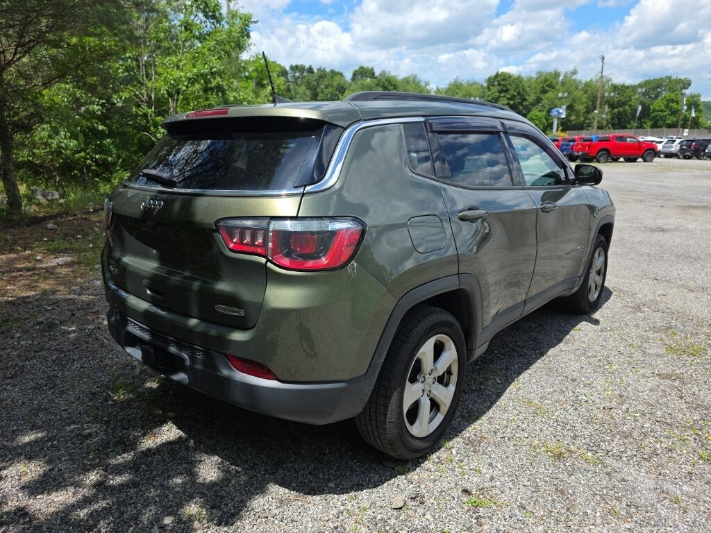 Used 2018 Jeep Compass Latitude SUV