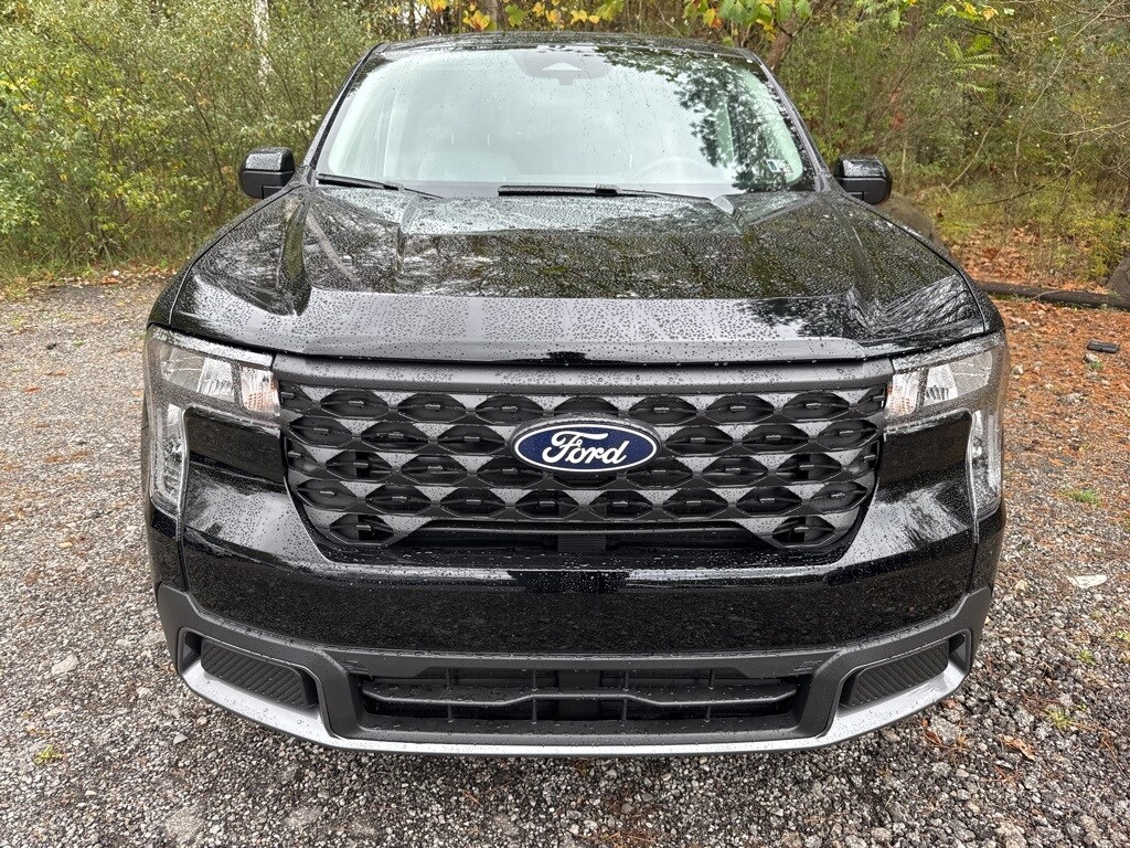 2025 Ford Maverick XLT photo 2