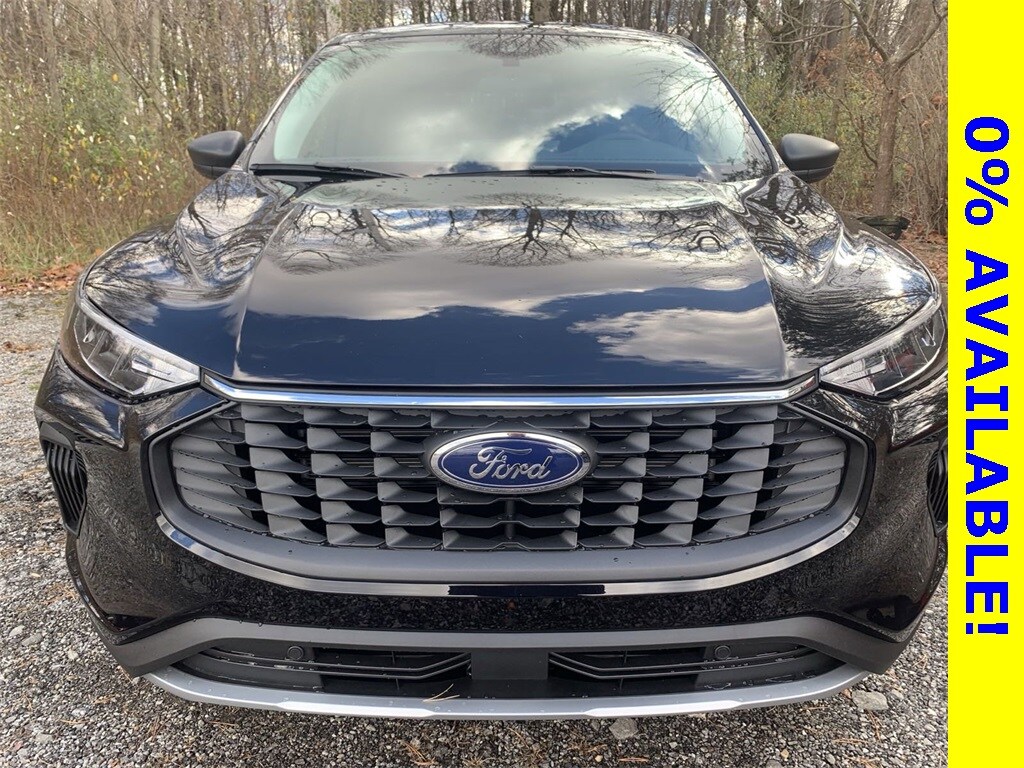 2025 Ford Escape Active photo 2