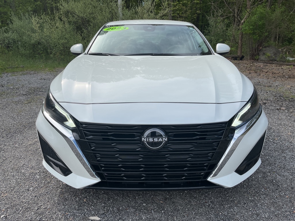 Used 2023 Nissan Altima SV with VIN 1N4BL4DV9PN388684 for sale in Homer City, PA
