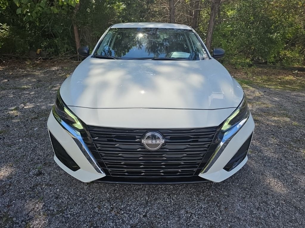 Used 2025 Nissan Altima 2.5 SV Sedan