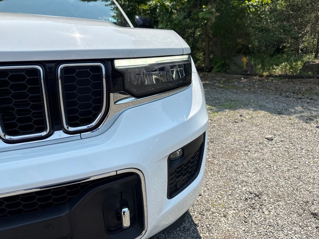Used 2023 Jeep Grand Cherokee Overland SUV
