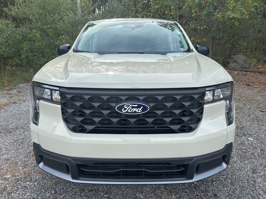 New 2025 Ford Maverick XLT Truck