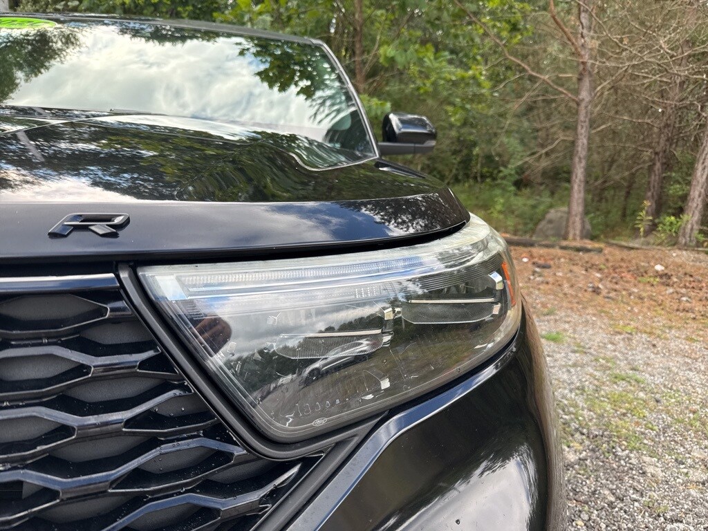 2020 Ford Explorer ST photo 3