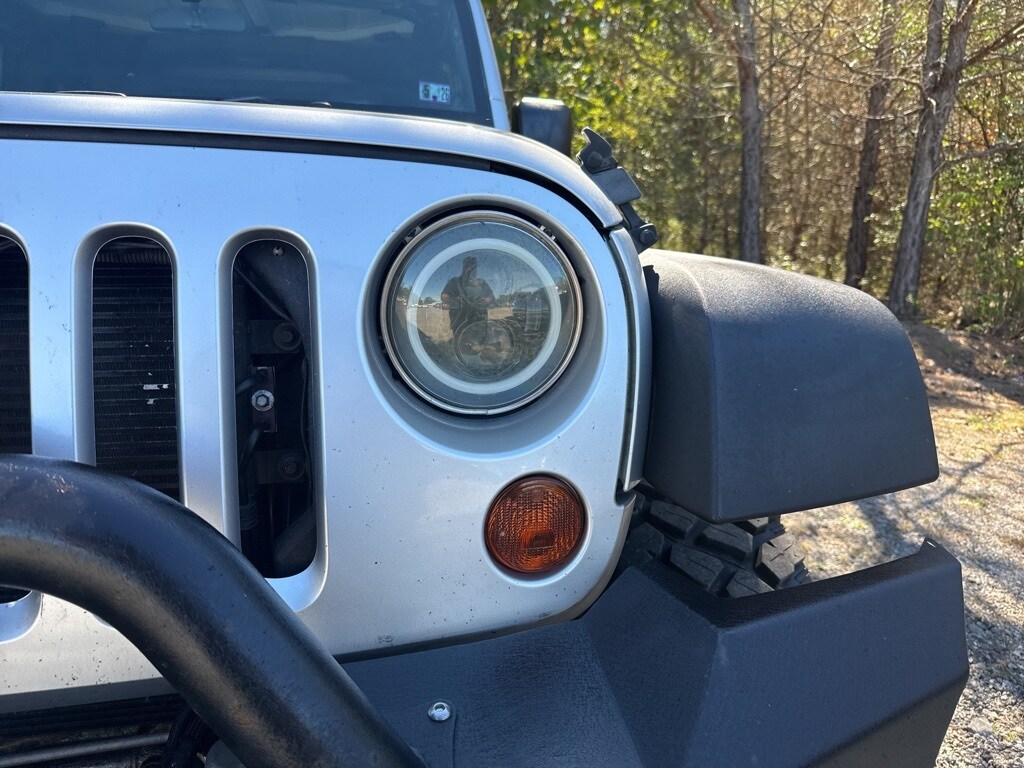 2012 Jeep Wrangler Unlimited Sport photo 3