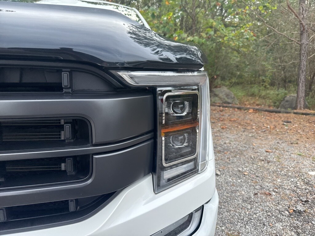 2023 Ford F-150 Lariat photo 2