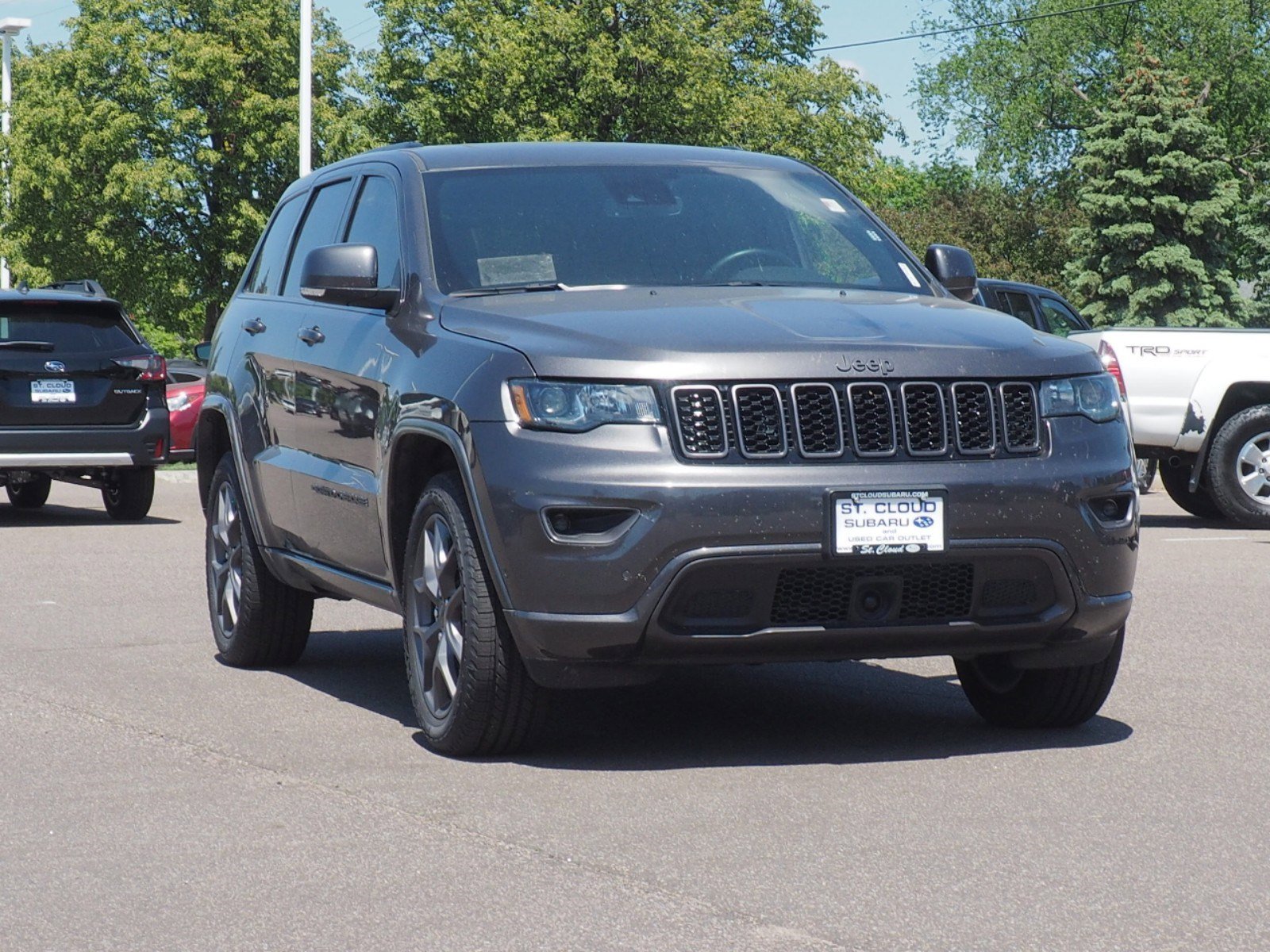 Used 2021 Jeep Grand Cherokee 80th Edition with VIN 1C4RJFBG9MC562355 for sale in Saint Cloud, Minnesota