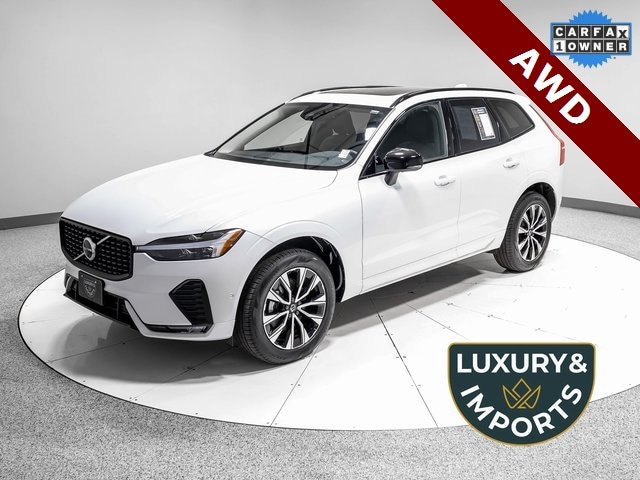 2025 Volvo XC60 Plus's photo