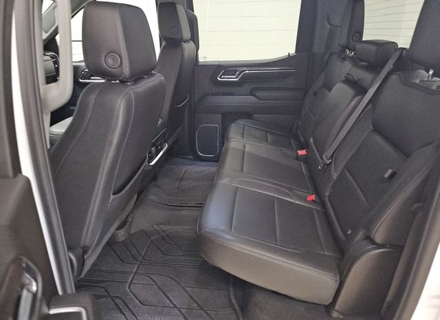 2023 Chevrolet Silverado 1500 LTZ - Photo 7