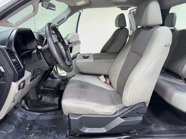 2016 Ford F-150 XL - Photo 11
