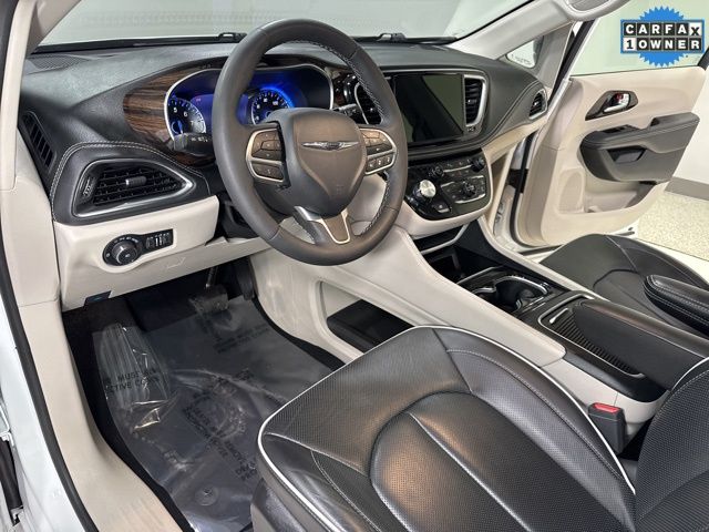 2024 Chrysler Pacifica Limited - Photo 12
