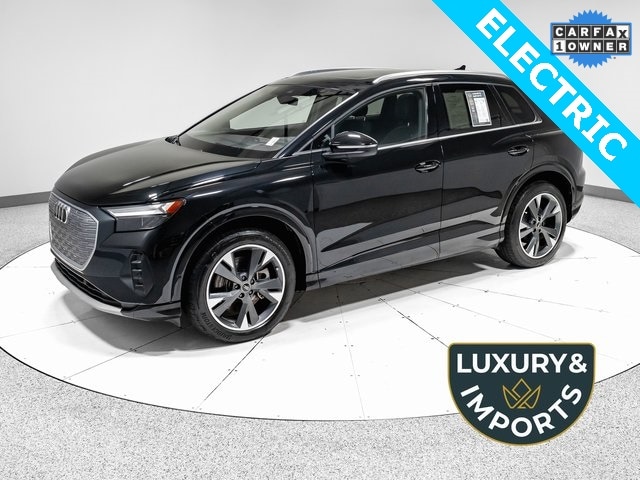 2022 Audi Q4 e-tron Premium Plus's photo