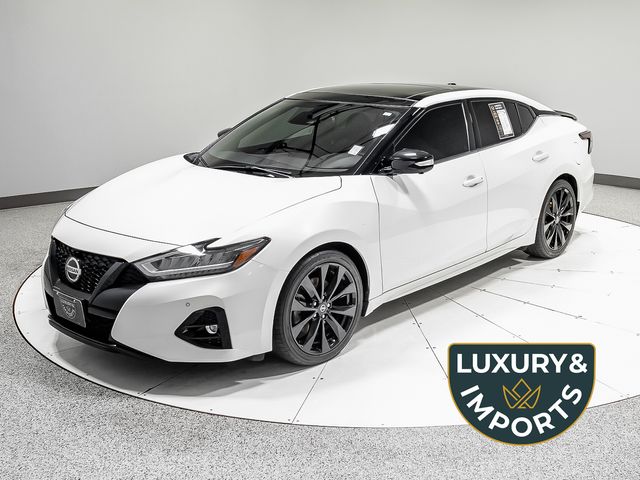 2021 Nissan Maxima SR's photo