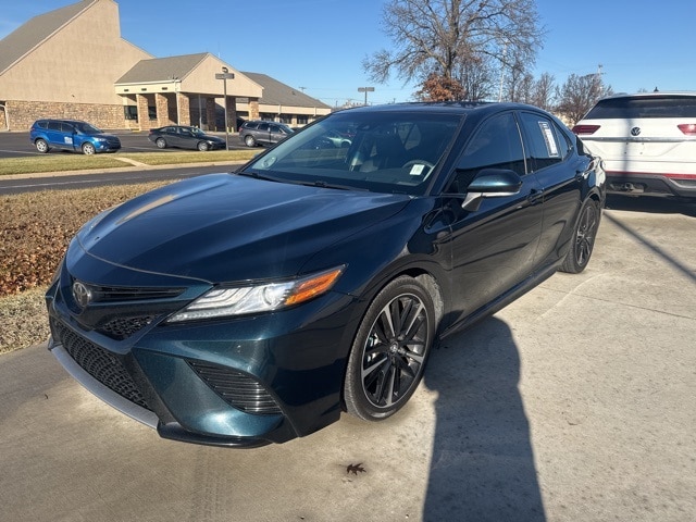 2018 Toyota Camry XSE's photo