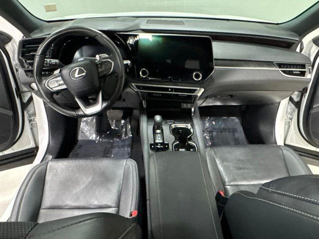 2023 Lexus RX 350 - Photo 16