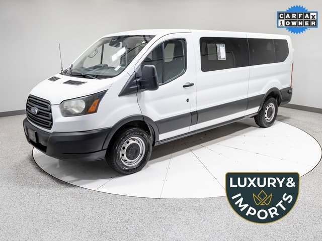 2016 Ford Transit XL's photo