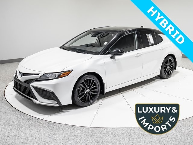 2022 Toyota Camry XSE's photo