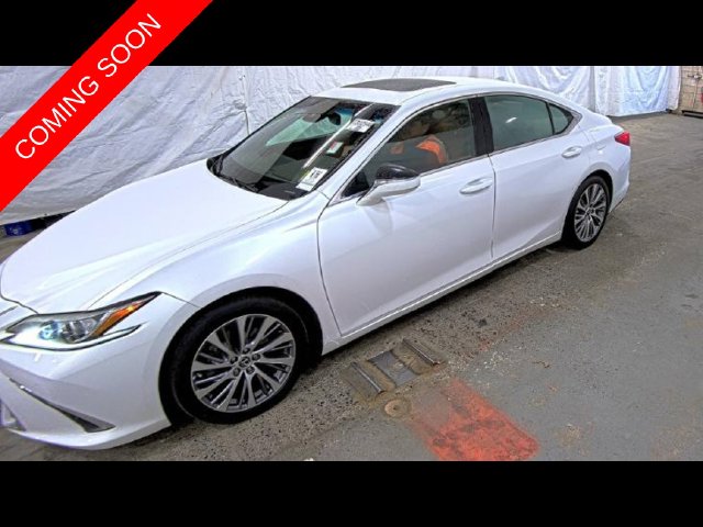 2019 Lexus ES