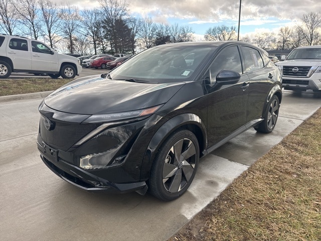 2023 Nissan Ariya Platinum+'s photo