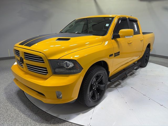 2016 RAM 1500 Sport 4x4 Crew Cab 5'7's photo