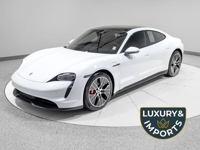 2022 Porsche Taycan 4S's photo