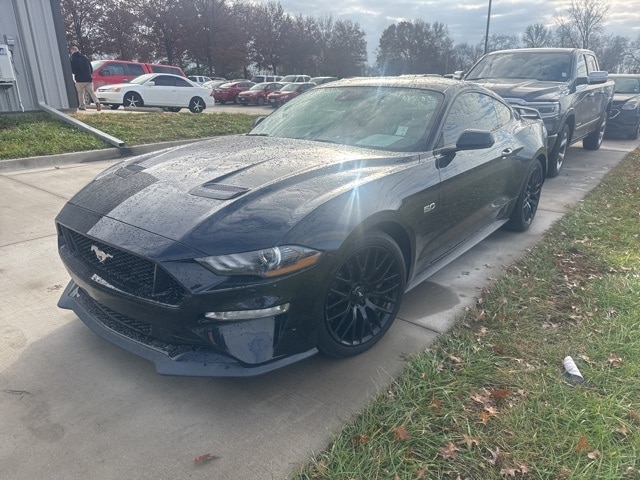 2021 Ford Mustang GT Premium's photo