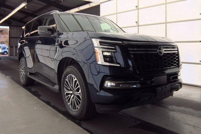2025 Nissan Armada Platinum's photo