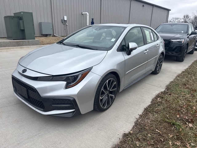 2020 Toyota Corolla SE's photo