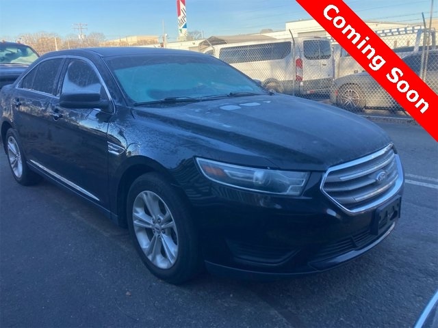 2018 Ford Taurus SE