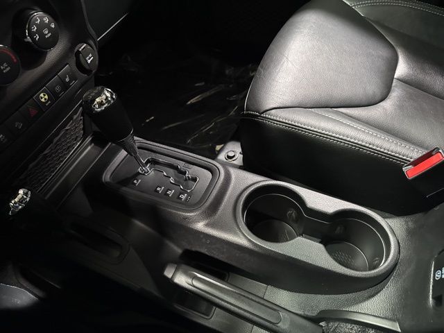 2016 Jeep Wrangler Unlimited Rubicon Hard Rock - Photo 17