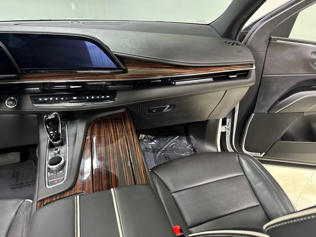 2023 Cadillac Escalade Premium Luxury - Photo 22