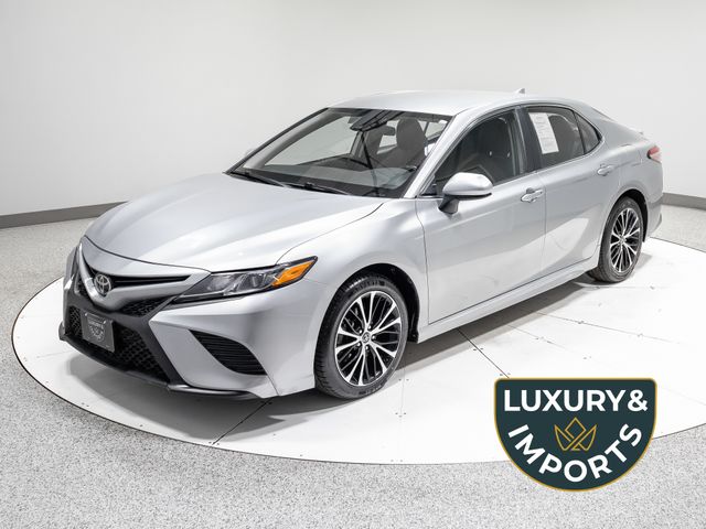2019 Toyota Camry's photo