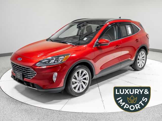 2021 Ford Escape Titanium AWD Hybrid's photo
