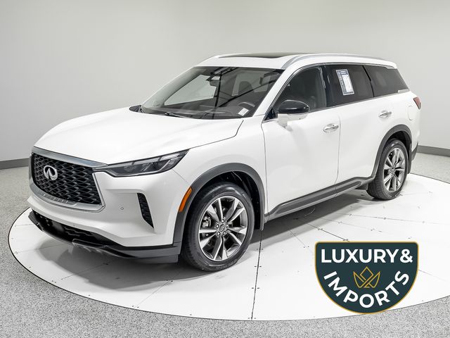 2023 INFINITI QX60 LUXE AWD's photo